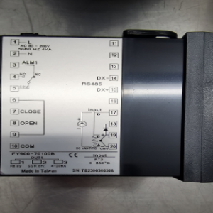 66 Temperature Controller FY900-701-000B-E